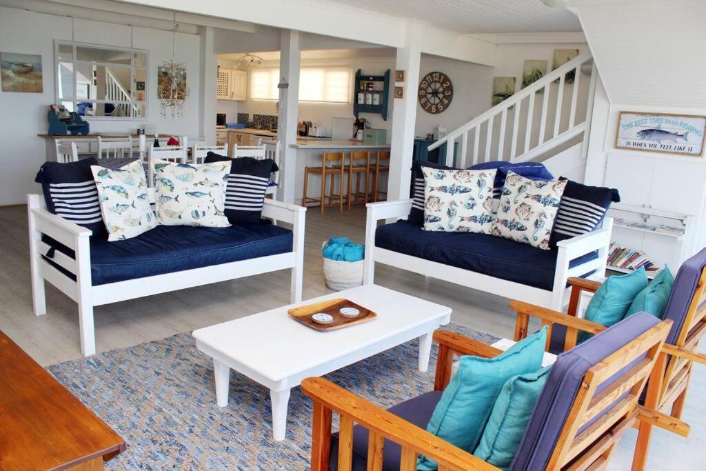 Baby Whale Bliss - Beachfront House วิทซันด์ ภายนอก รูปภาพ