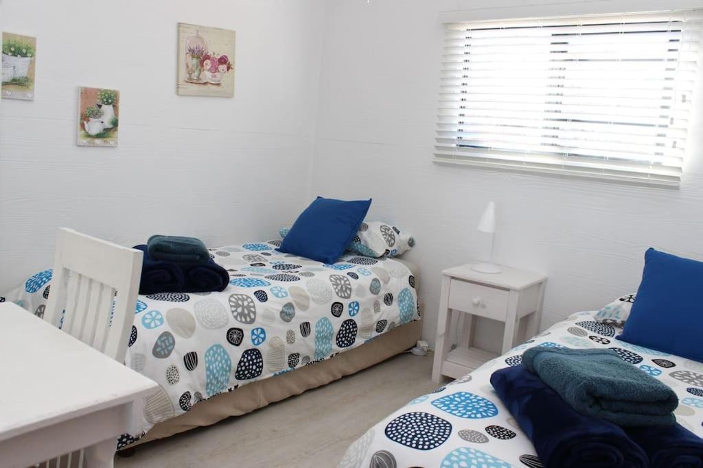 Baby Whale Bliss - Beachfront House วิทซันด์ ภายนอก รูปภาพ